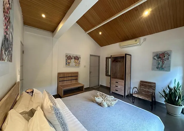 3br Entire With Big Pool Near Villa
